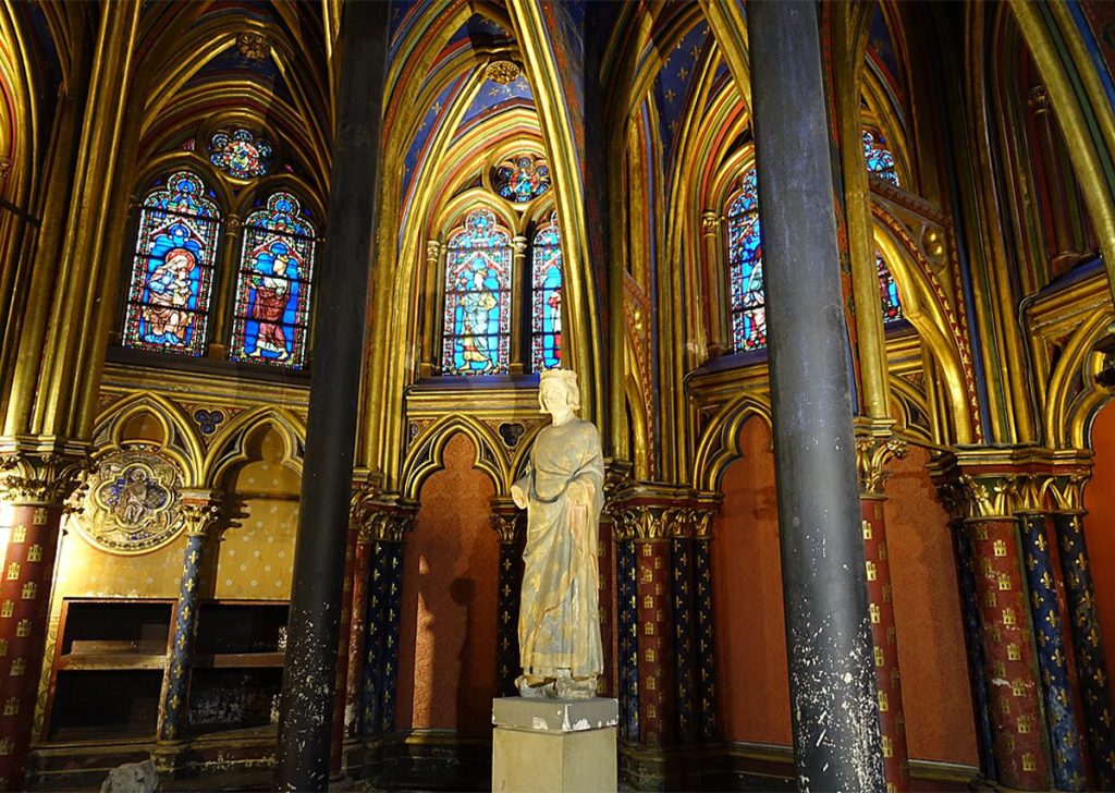 Sainte Chapelle capilla inferior somos paris