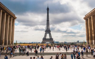 Torre Eiffel: Historia, Arquitectura y Turismo